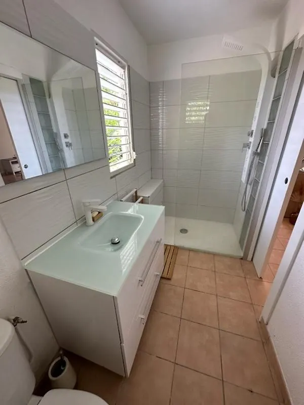 Villa Du Voyageur T4 Avec Jardin Au Gosier Le Gosier